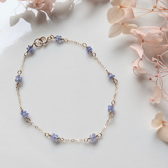 Tanzanite Bracelet Gold beaded chain bracelet - Picture 3 of 5
